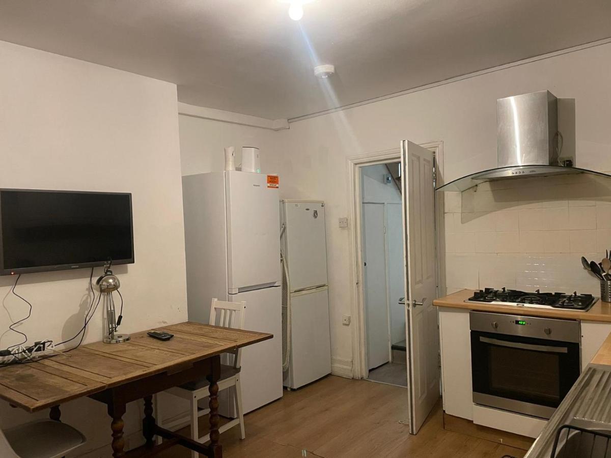 Balham, South Spacious 3 Alloggio in famiglia Londra